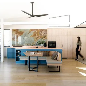 Elegant House & Whale Watching Gem Australia