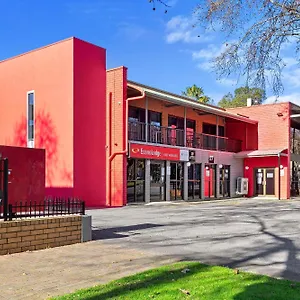  Lodge Econo East Australia